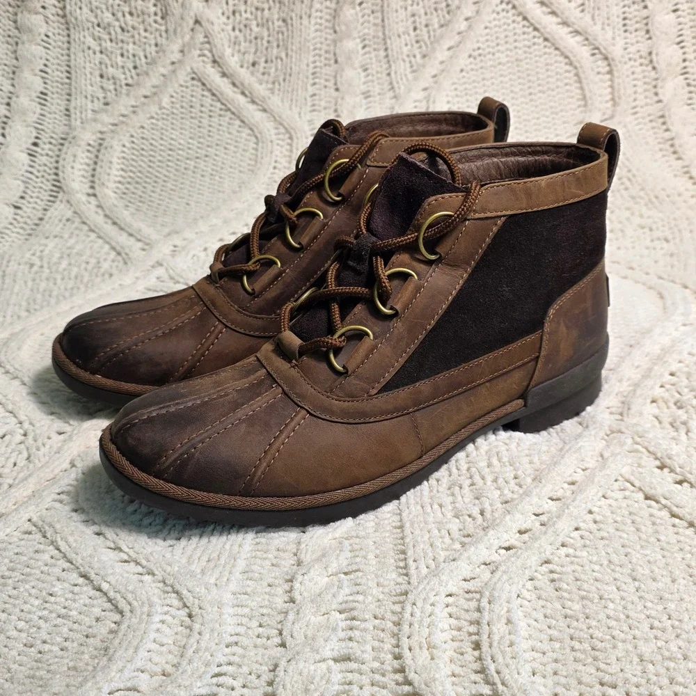 UGG Cecile Duck Boots Brown Waterproof Leather Shearling Women 10 Excellent